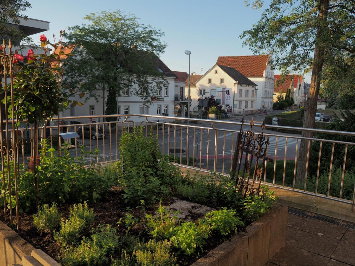 Hotel „Zur Linde“ Ehingen  Exterior photo